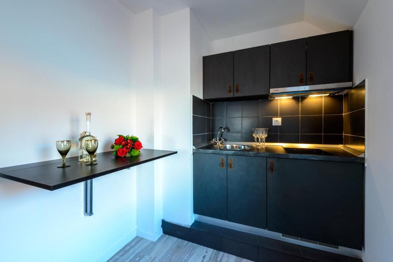 Studio Apartments La Boheme Дубровник Екстер'єр фото